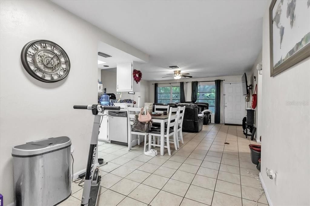 For Sale: $899,000 (6 beds, 0 baths, 3641 Square Feet)