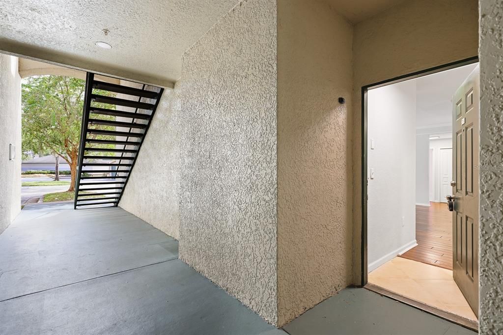 На продажу: $169,900 (3 спален, 2 ванн, 1336 Квадратных фут)