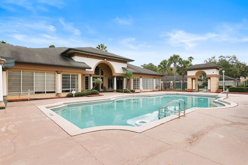 На продажу: $169,900 (3 спален, 2 ванн, 1336 Квадратных фут)