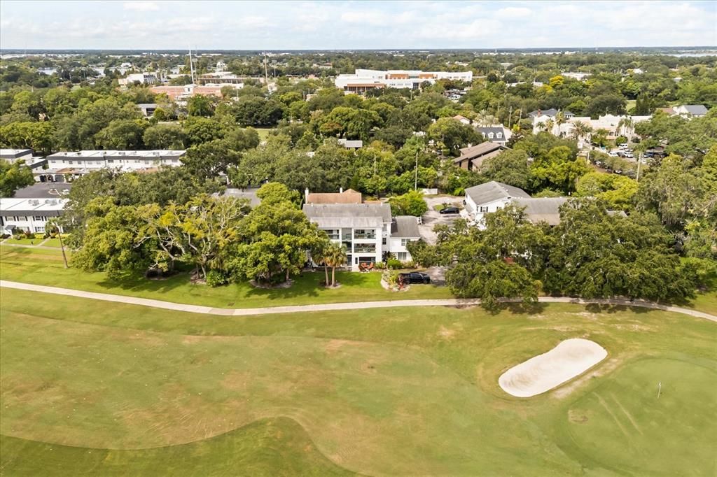 For Sale: $299,000 (2 beds, 2 baths, 970 Square Feet)