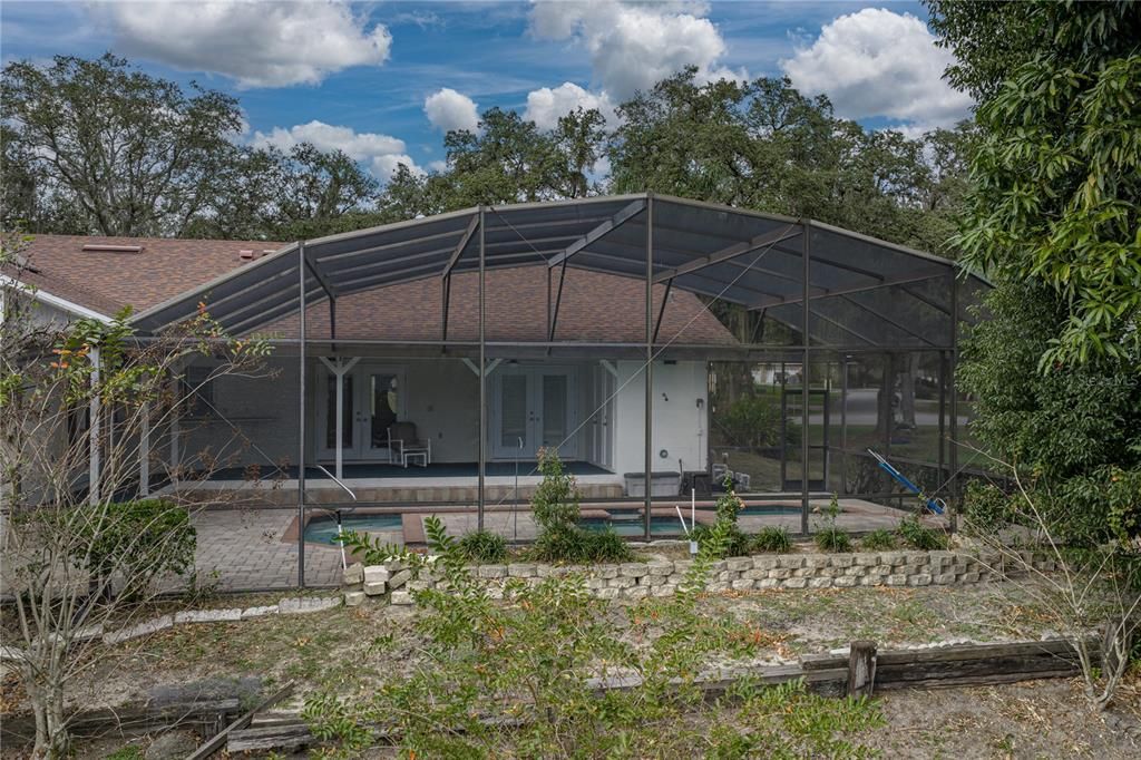 En Venta: $465,000 (4 camas, 2 baños, 2555 Pies cuadrados)