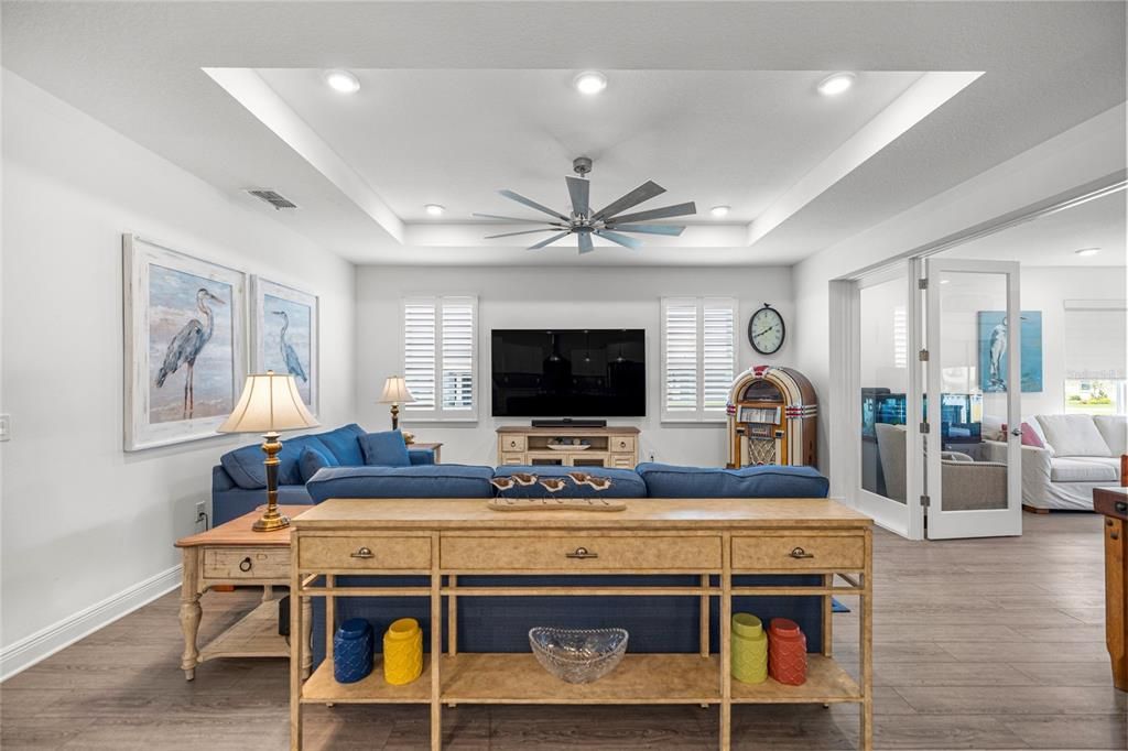 待售: $649,000 (3 贝兹, 3 浴室, 2457 平方英尺)