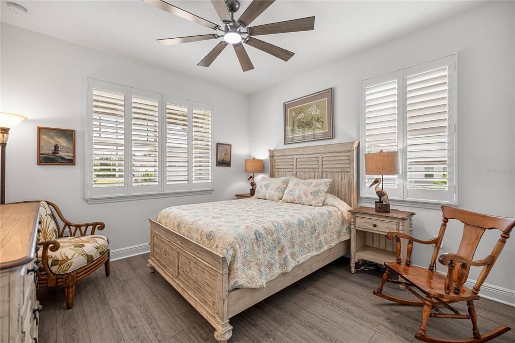 待售: $649,000 (3 贝兹, 3 浴室, 2457 平方英尺)