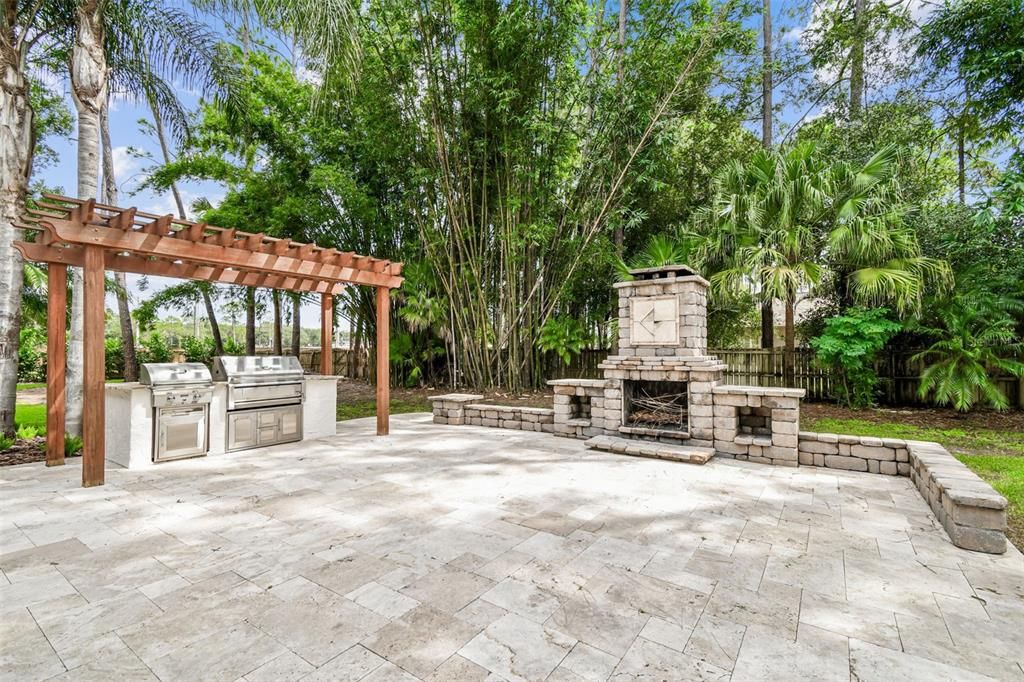 En Venta: $1,175,000 (4 camas, 3 baños, 3259 Pies cuadrados)