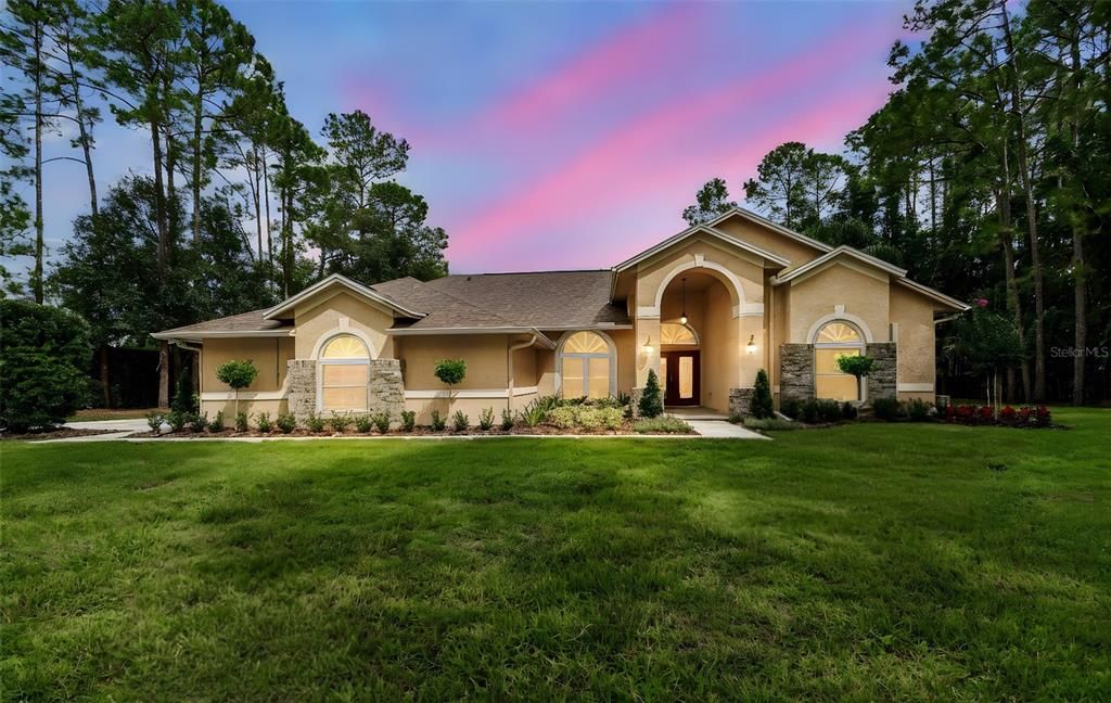 En Venta: $1,175,000 (4 camas, 3 baños, 3259 Pies cuadrados)