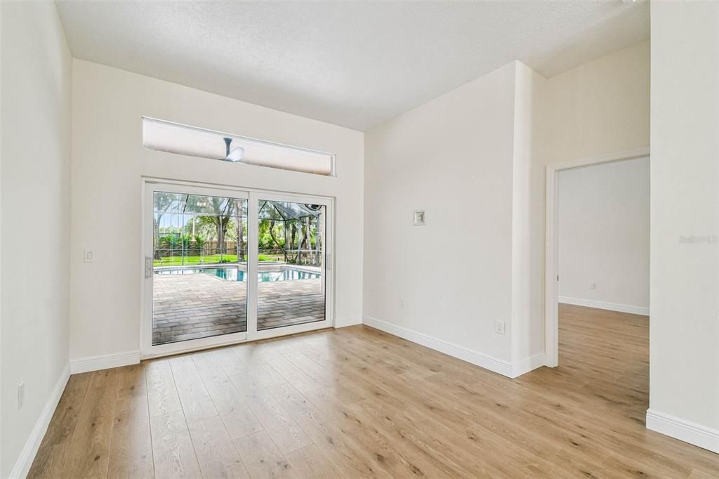 En Venta: $1,175,000 (4 camas, 3 baños, 3259 Pies cuadrados)