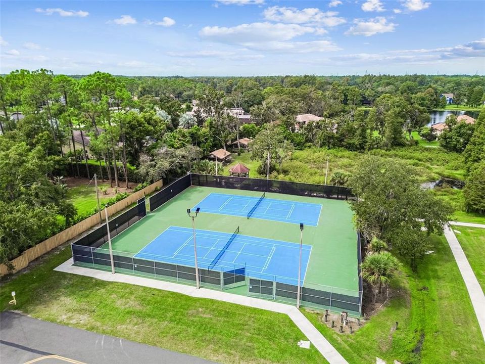 En Venta: $1,175,000 (4 camas, 3 baños, 3259 Pies cuadrados)