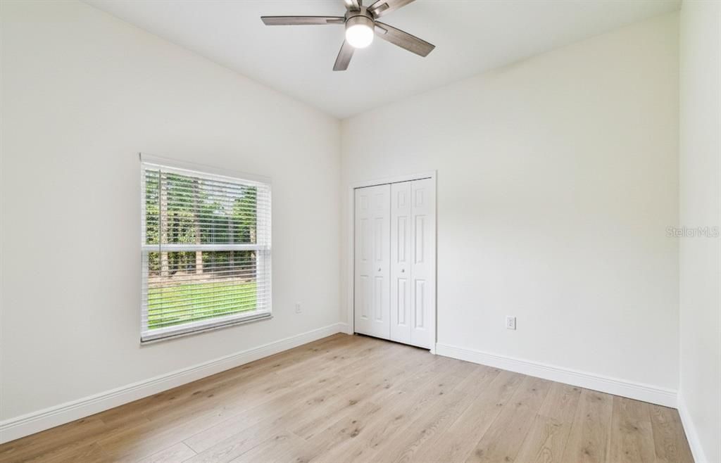 En Venta: $1,175,000 (4 camas, 3 baños, 3259 Pies cuadrados)