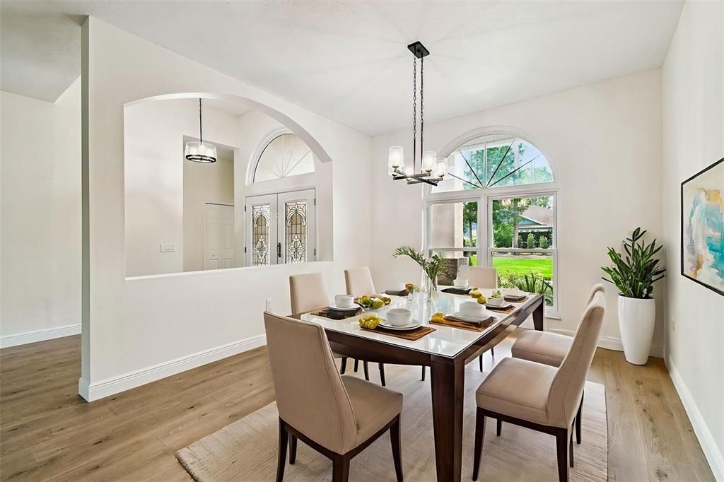 En Venta: $1,175,000 (4 camas, 3 baños, 3259 Pies cuadrados)