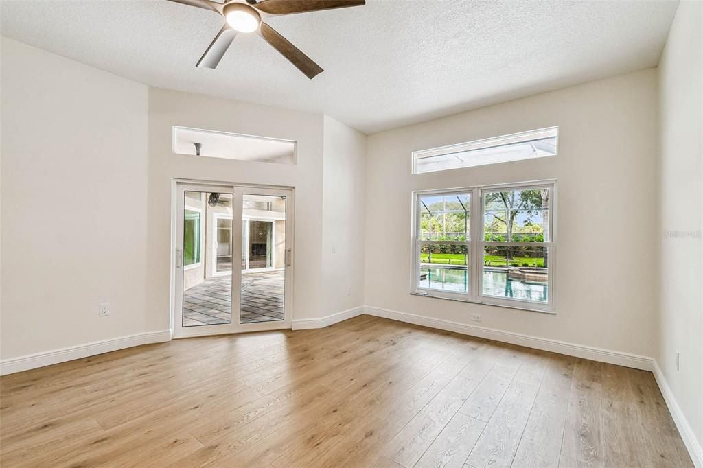 En Venta: $1,175,000 (4 camas, 3 baños, 3259 Pies cuadrados)