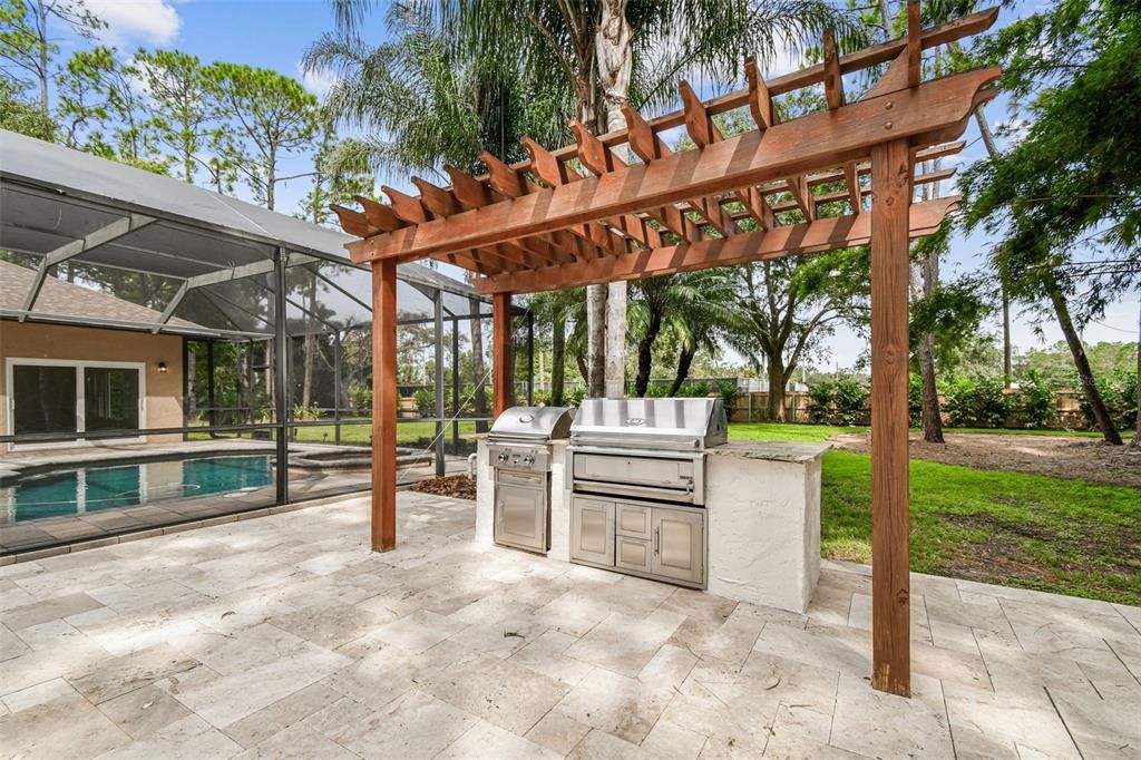 En Venta: $1,175,000 (4 camas, 3 baños, 3259 Pies cuadrados)