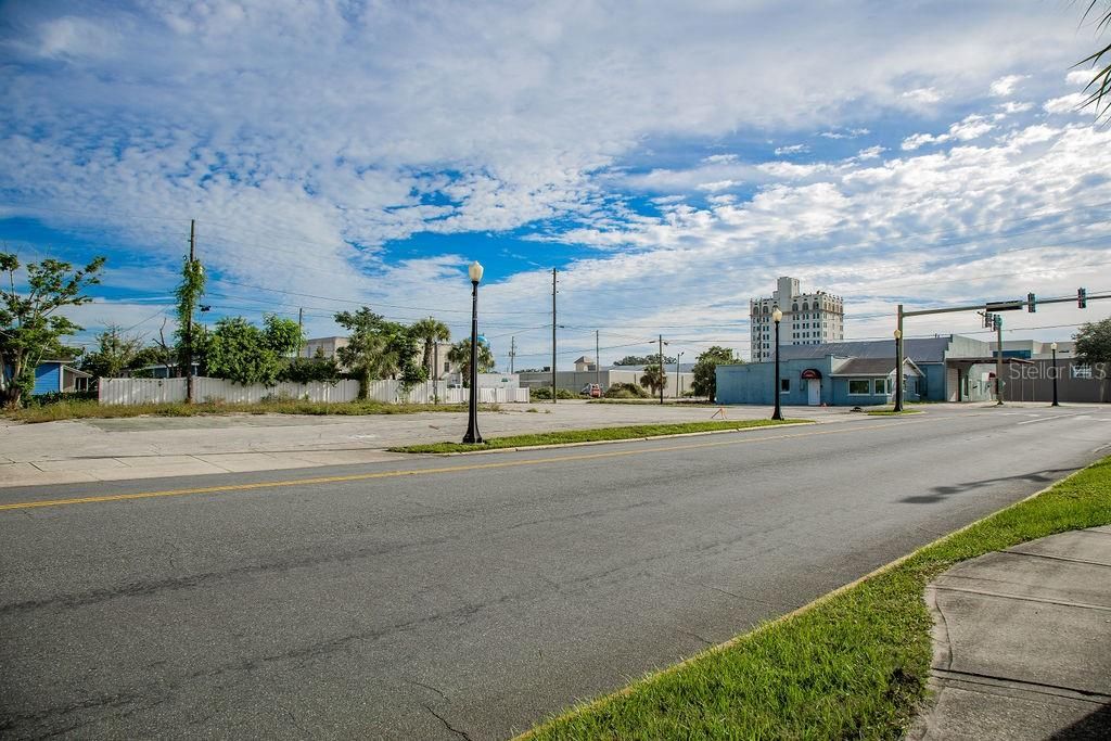 Под контрактом: $110,000 (0.34 acres)