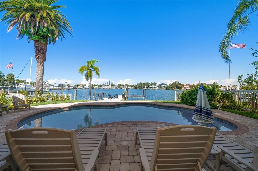 For Sale: $2,990,000 (4 beds, 3 baths, 3135 Square Feet)