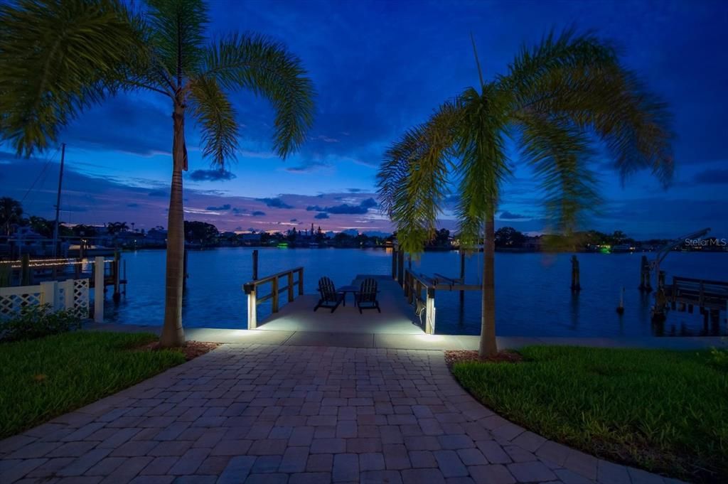 For Sale: $2,990,000 (4 beds, 3 baths, 3135 Square Feet)