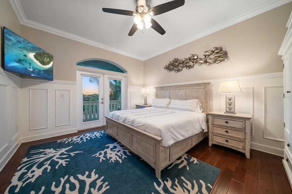 For Sale: $2,990,000 (4 beds, 3 baths, 3135 Square Feet)