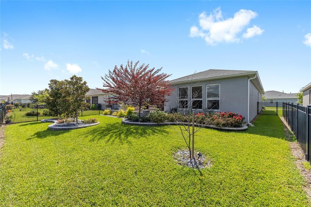 Activo con contrato: $4,700 (3 camas, 3 baños, 1943 Pies cuadrados)