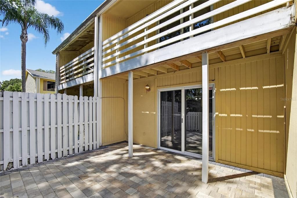 En Venta: $173,999 (2 camas, 2 baños, 1032 Pies cuadrados)