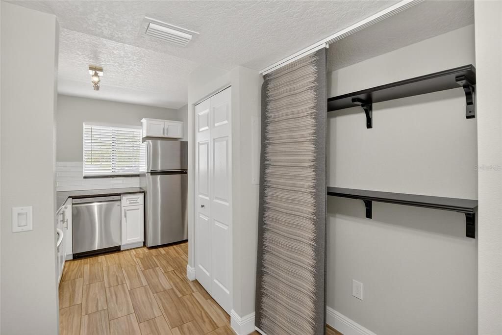 En Venta: $173,999 (2 camas, 2 baños, 1032 Pies cuadrados)