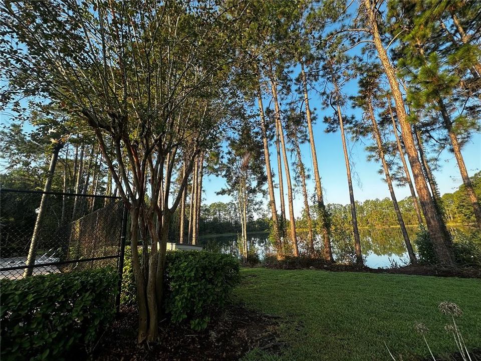 Active With Contract: $285,000 (3 beds, 2 baths, 1708 Square Feet)