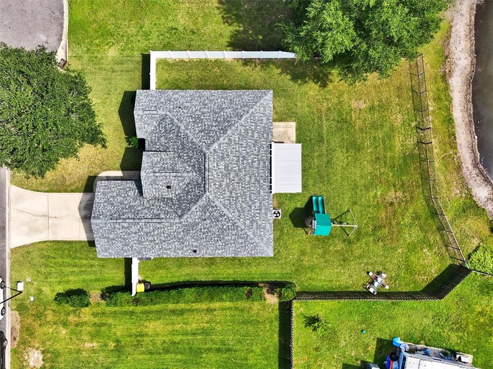 Active With Contract: $285,000 (3 beds, 2 baths, 1708 Square Feet)