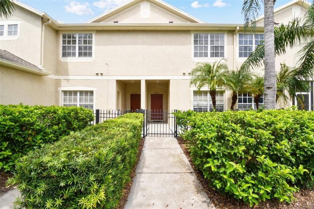 For Sale: $219,500 (2 beds, 2 baths, 1340 Square Feet)