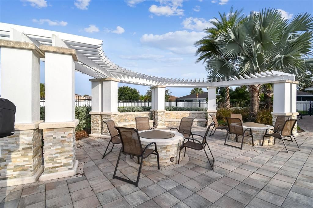 For Sale: $219,500 (2 beds, 2 baths, 1340 Square Feet)