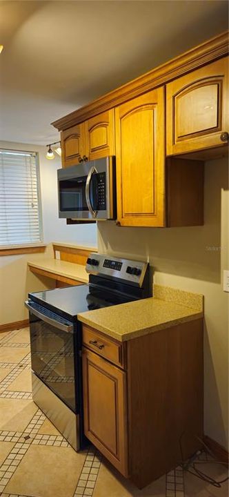 For Sale: $359,000 (3 beds, 2 baths, 1245 Square Feet)