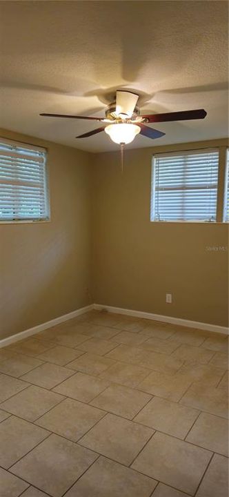 For Sale: $359,000 (3 beds, 2 baths, 1245 Square Feet)