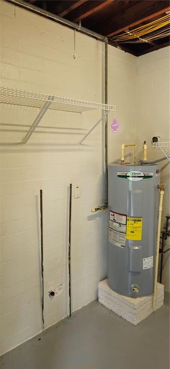 For Sale: $359,000 (3 beds, 2 baths, 1245 Square Feet)