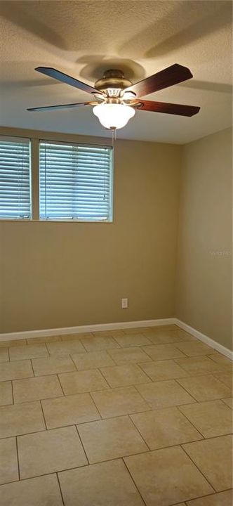 For Sale: $359,000 (3 beds, 2 baths, 1245 Square Feet)