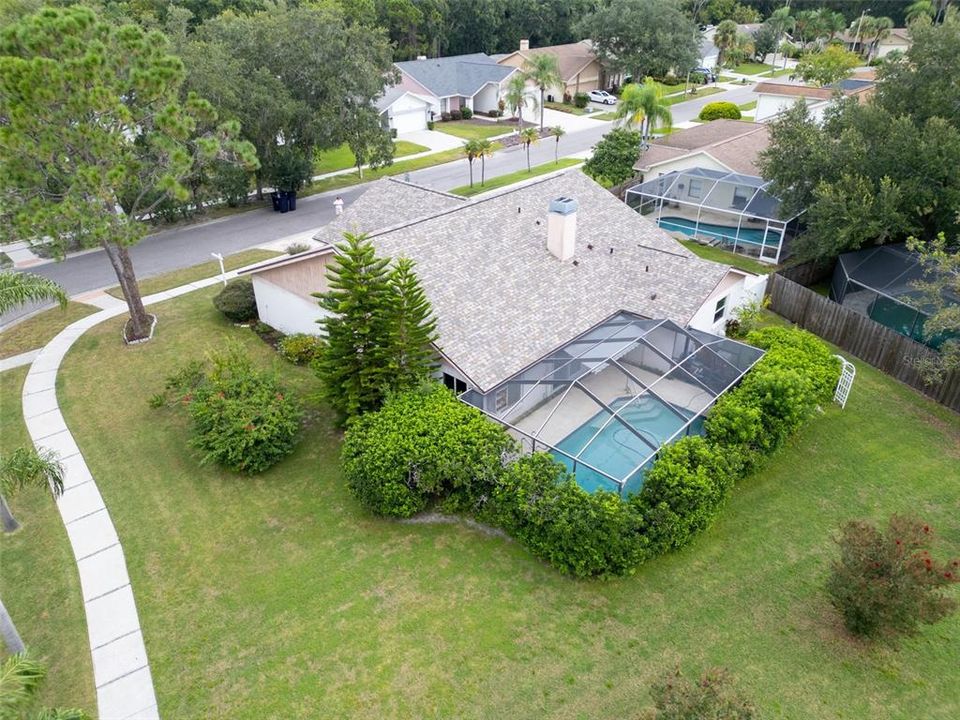 合同活跃: $600,000 (3 贝兹, 2 浴室, 2039 平方英尺)