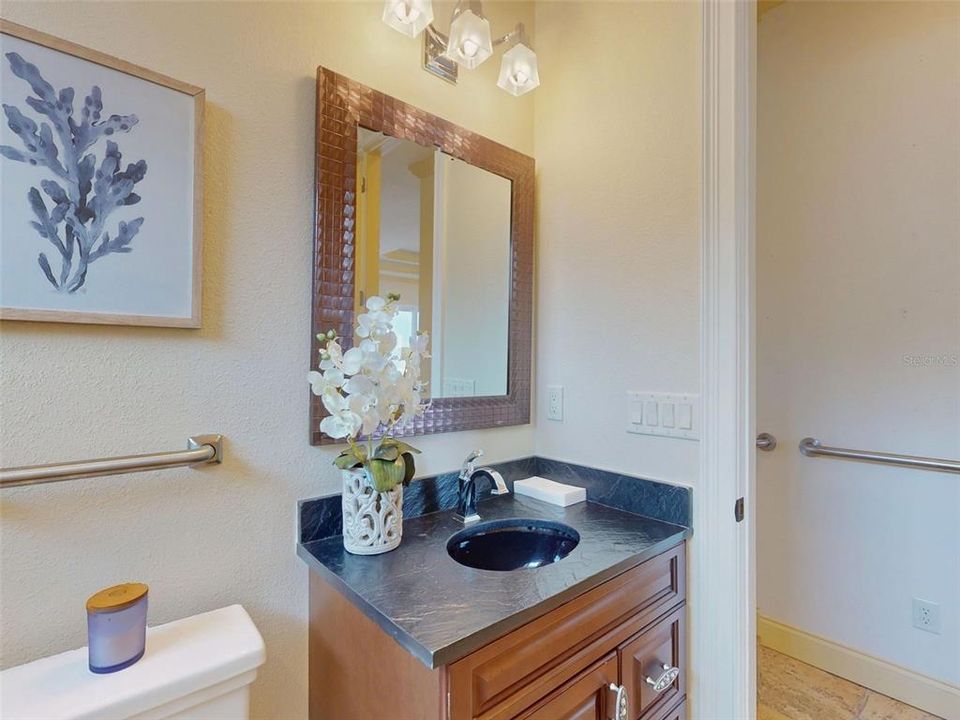 For Sale: $1,595,000 (3 beds, 3 baths, 2605 Square Feet)