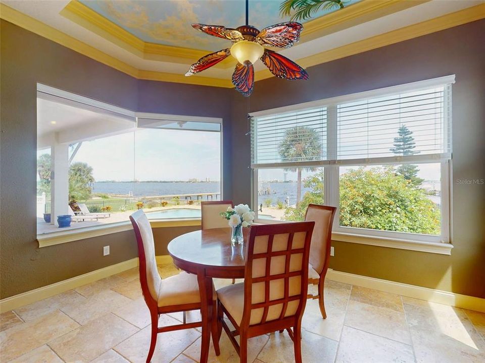 For Sale: $1,595,000 (3 beds, 3 baths, 2605 Square Feet)