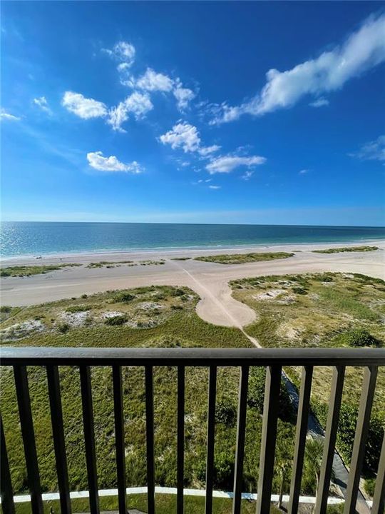 For Rent: $6,500 (2 beds, 2 baths, 1152 Square Feet)