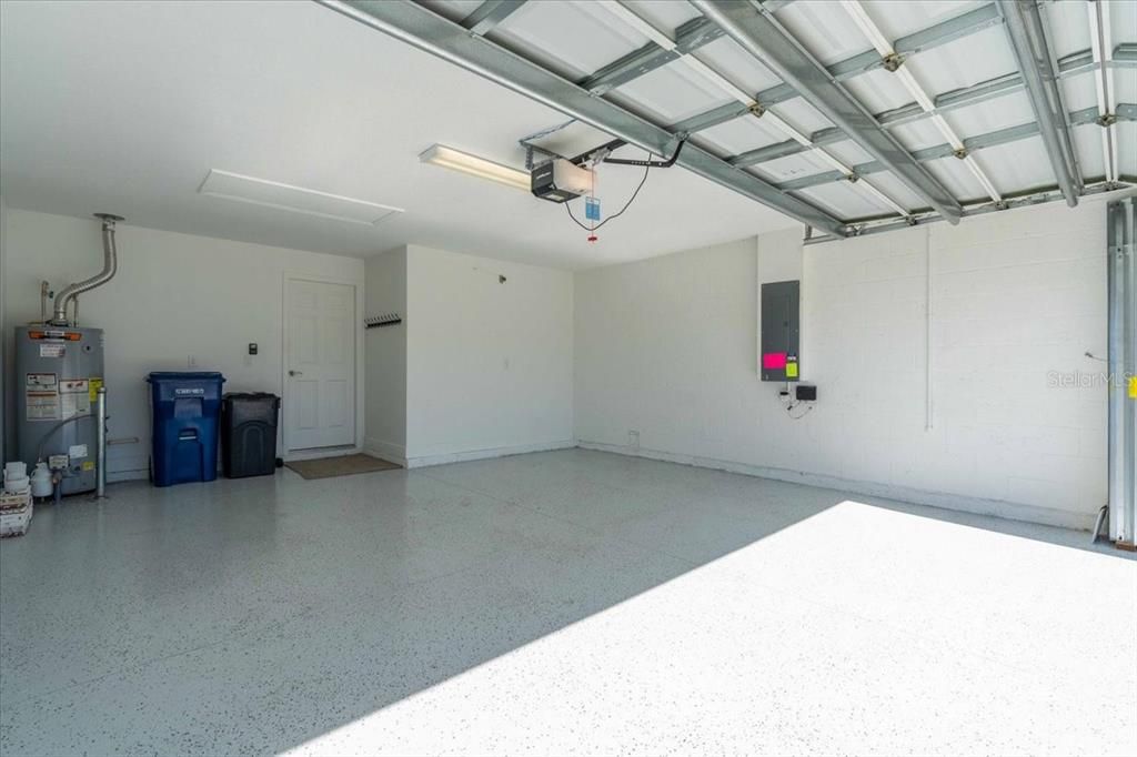 For Rent: $2,495 (3 beds, 2 baths, 1534 Square Feet)