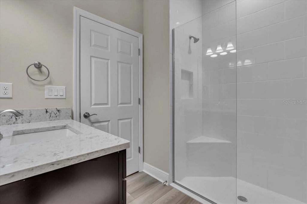 For Rent: $2,495 (3 beds, 2 baths, 1534 Square Feet)