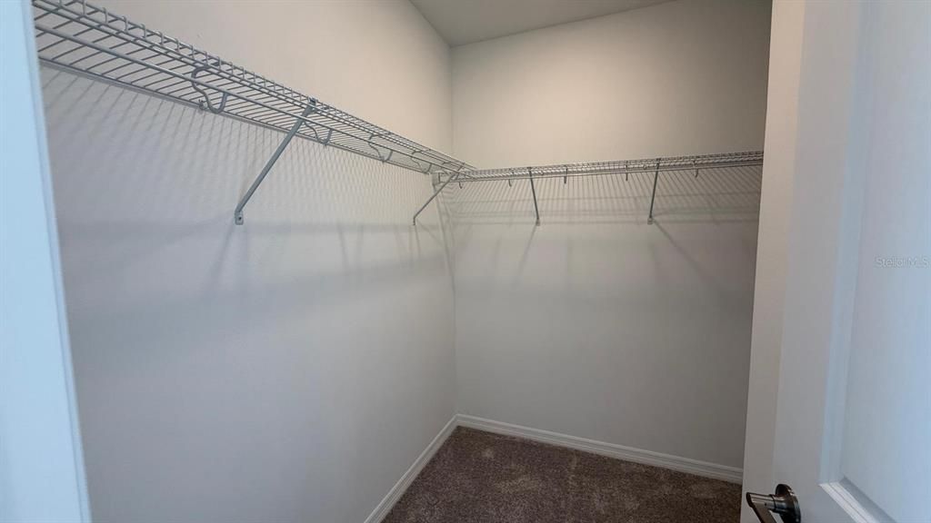 出租: $2,550 (4 贝兹, 3 浴室, 2106 平方英尺)