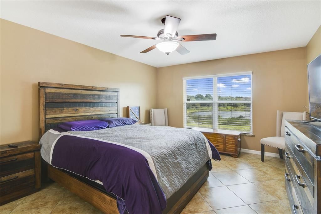 待售: $515,700 (4 贝兹, 3 浴室, 2137 平方英尺)