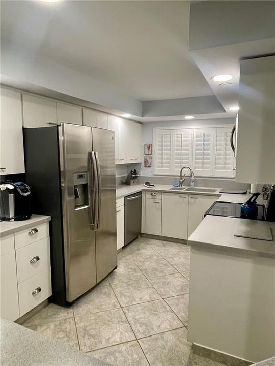 For Rent: $6,500 (2 beds, 2 baths, 1464 Square Feet)