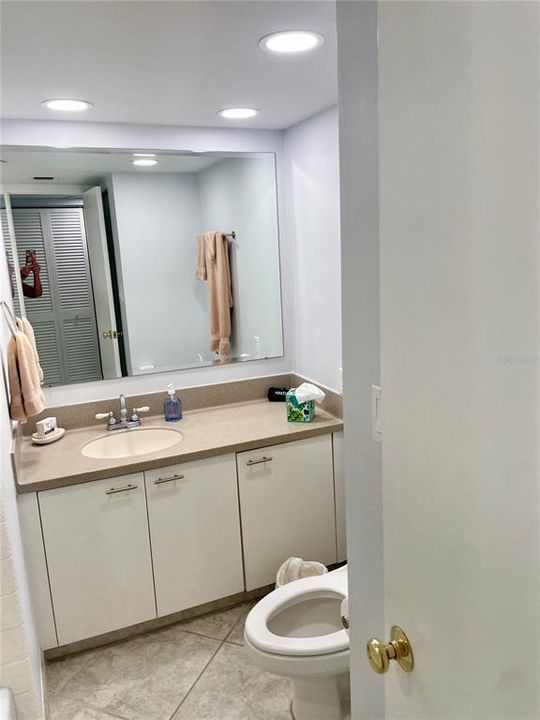 For Rent: $6,500 (2 beds, 2 baths, 1464 Square Feet)