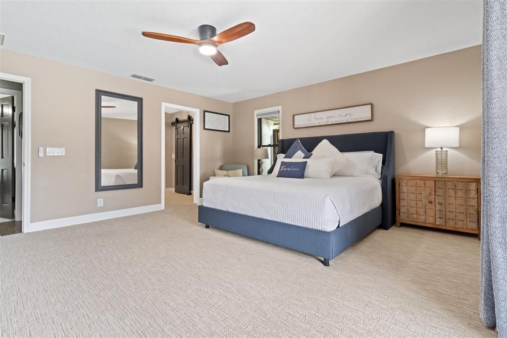 Activo con contrato: $799,999 (4 camas, 2 baños, 2636 Pies cuadrados)