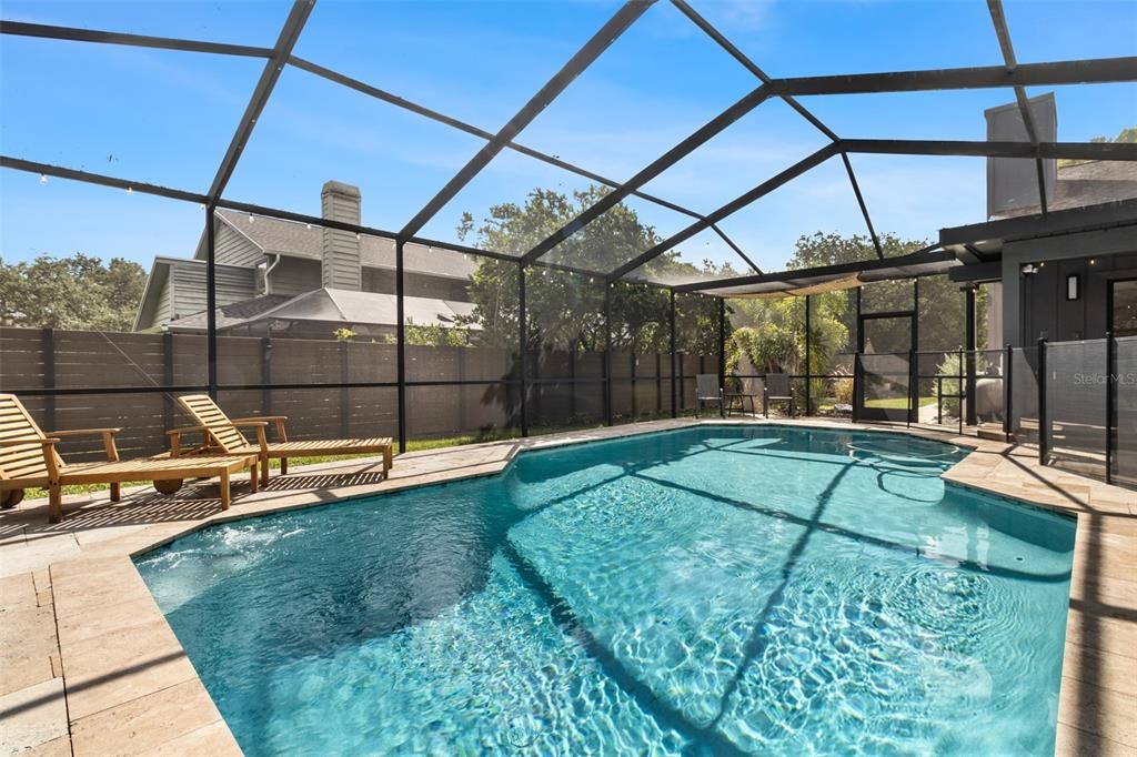 Activo con contrato: $799,999 (4 camas, 2 baños, 2636 Pies cuadrados)