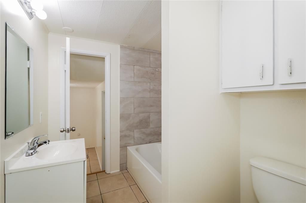 En Venta: $239,900 (3 camas, 2 baños, 1096 Pies cuadrados)