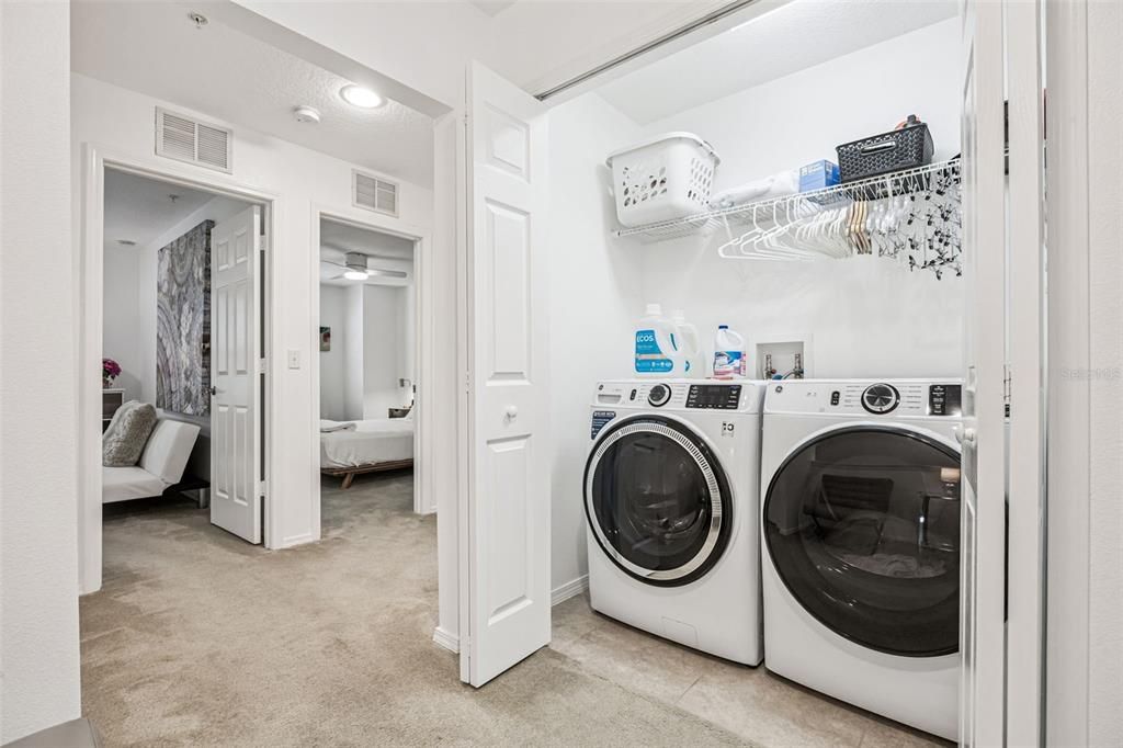 For Sale: $334,900 (3 beds, 2 baths, 1575 Square Feet)