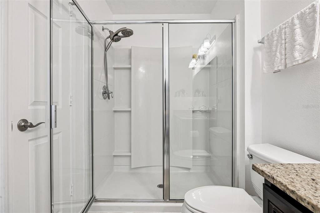 For Sale: $334,900 (3 beds, 2 baths, 1575 Square Feet)