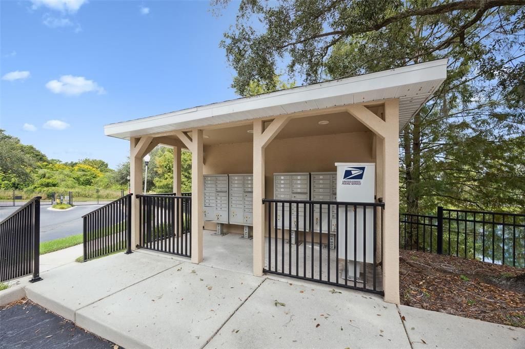 For Sale: $334,900 (3 beds, 2 baths, 1575 Square Feet)