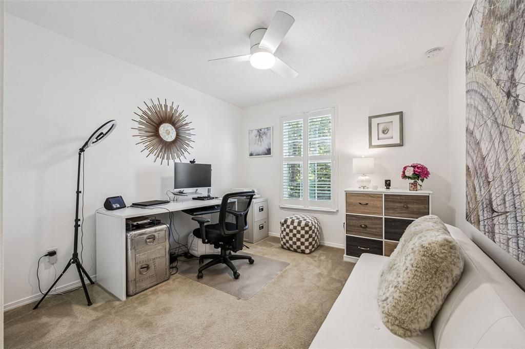 For Sale: $334,900 (3 beds, 2 baths, 1575 Square Feet)