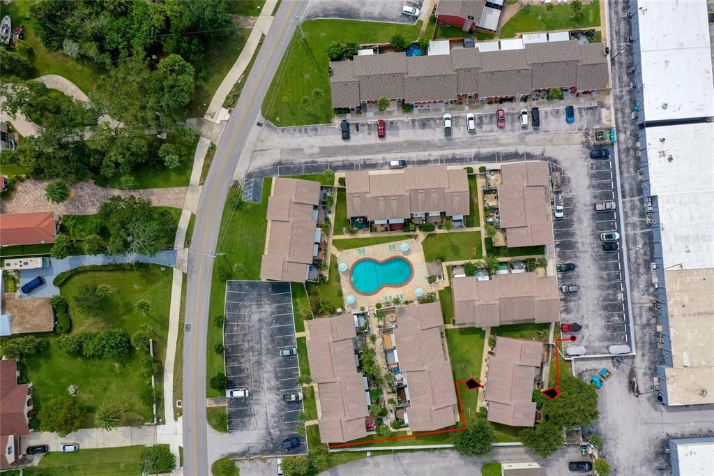 На продажу: $154,000 (2 спален, 1 ванн, 1122 Квадратных фут)