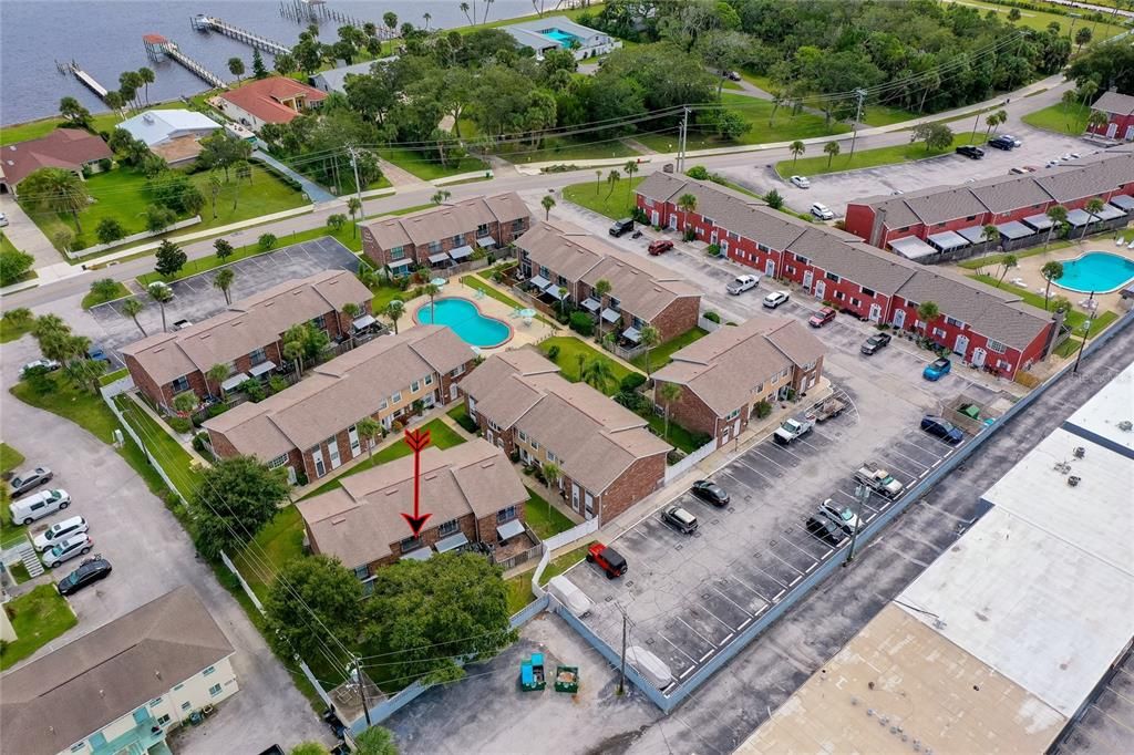 На продажу: $154,000 (2 спален, 1 ванн, 1122 Квадратных фут)