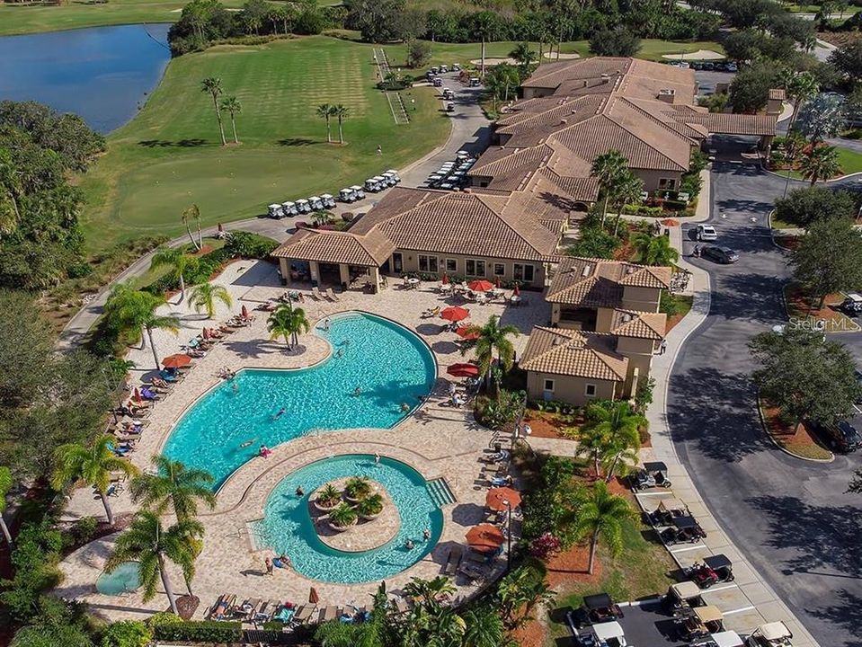 Activo con contrato: $264,900 (2 camas, 2 baños, 1232 Pies cuadrados)